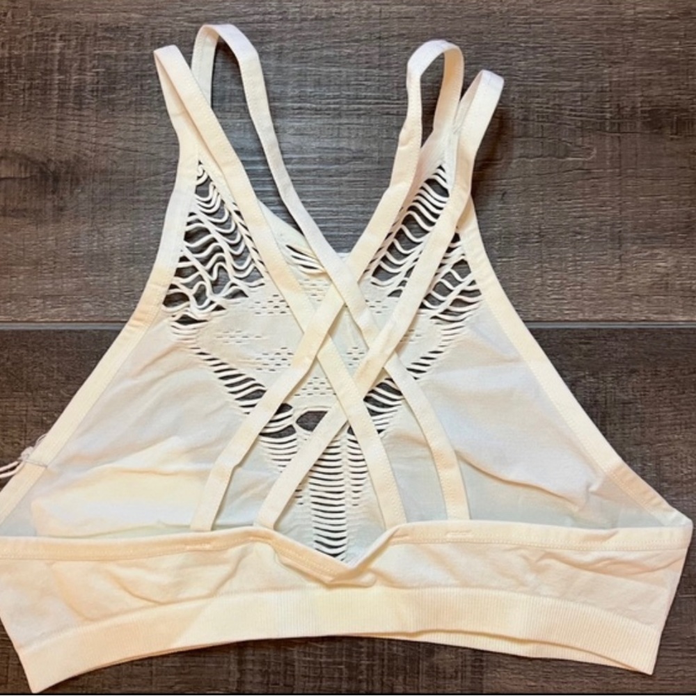 New Women’s Small / Medium Ivory Laser Cut Cross Back Bralette - Picture 2 of 5